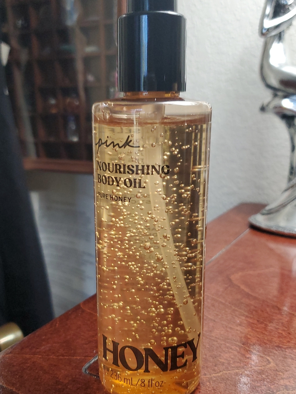 PINK Victoria's Secret Nourishing Body Oil - Pure Honey (Golden) - Picture 6 of 7